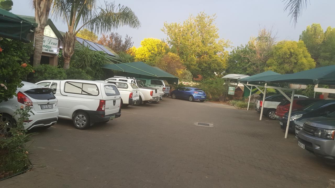 בלומפונטייין Lala Dene Lodge מראה חיצוני תמונה